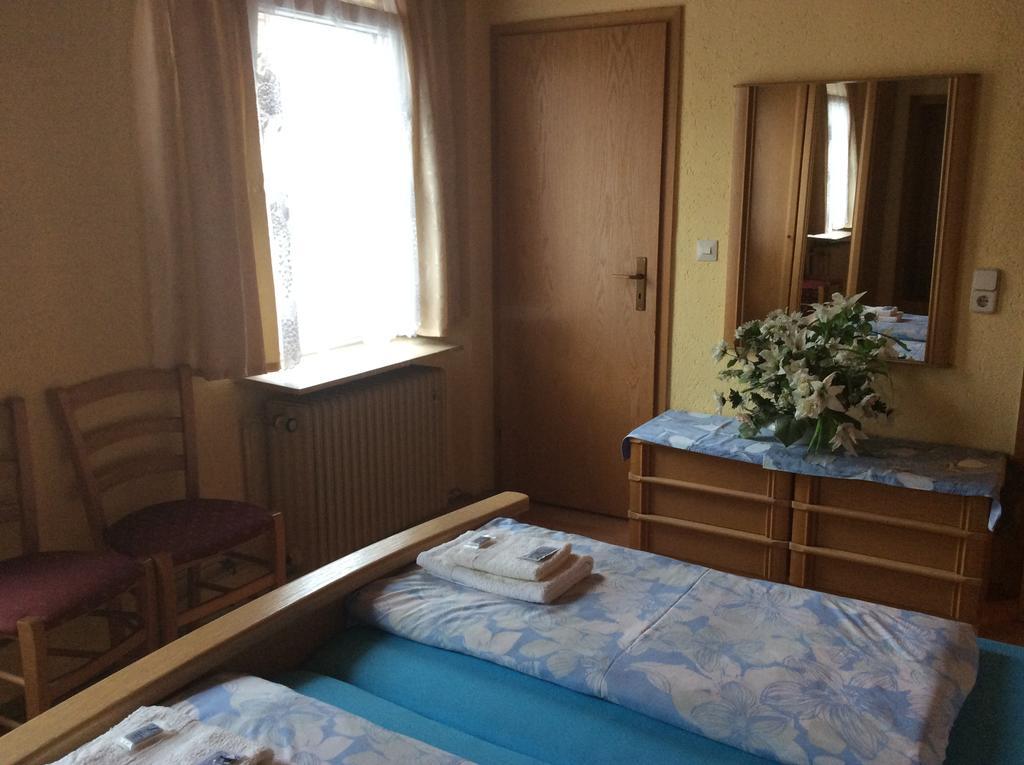 Hotel Drei Koenige Neckarbischofsheim Chambre photo